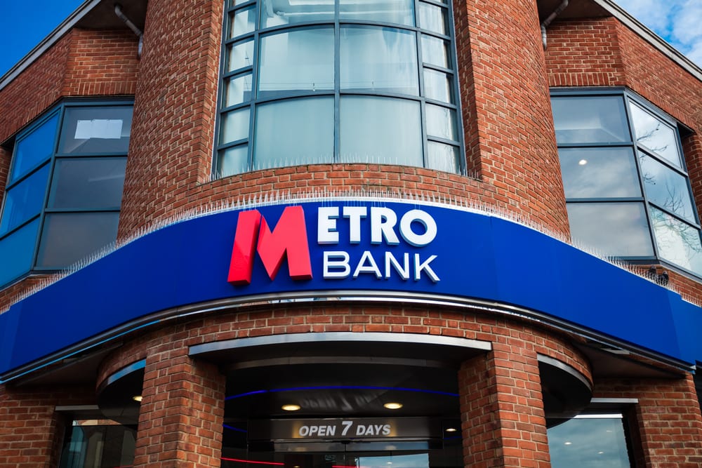 metro bank logo lexlaw litigation solicitors tax winding up bankruptcy professional negligence no win no fee solicitor barrister lawyer london